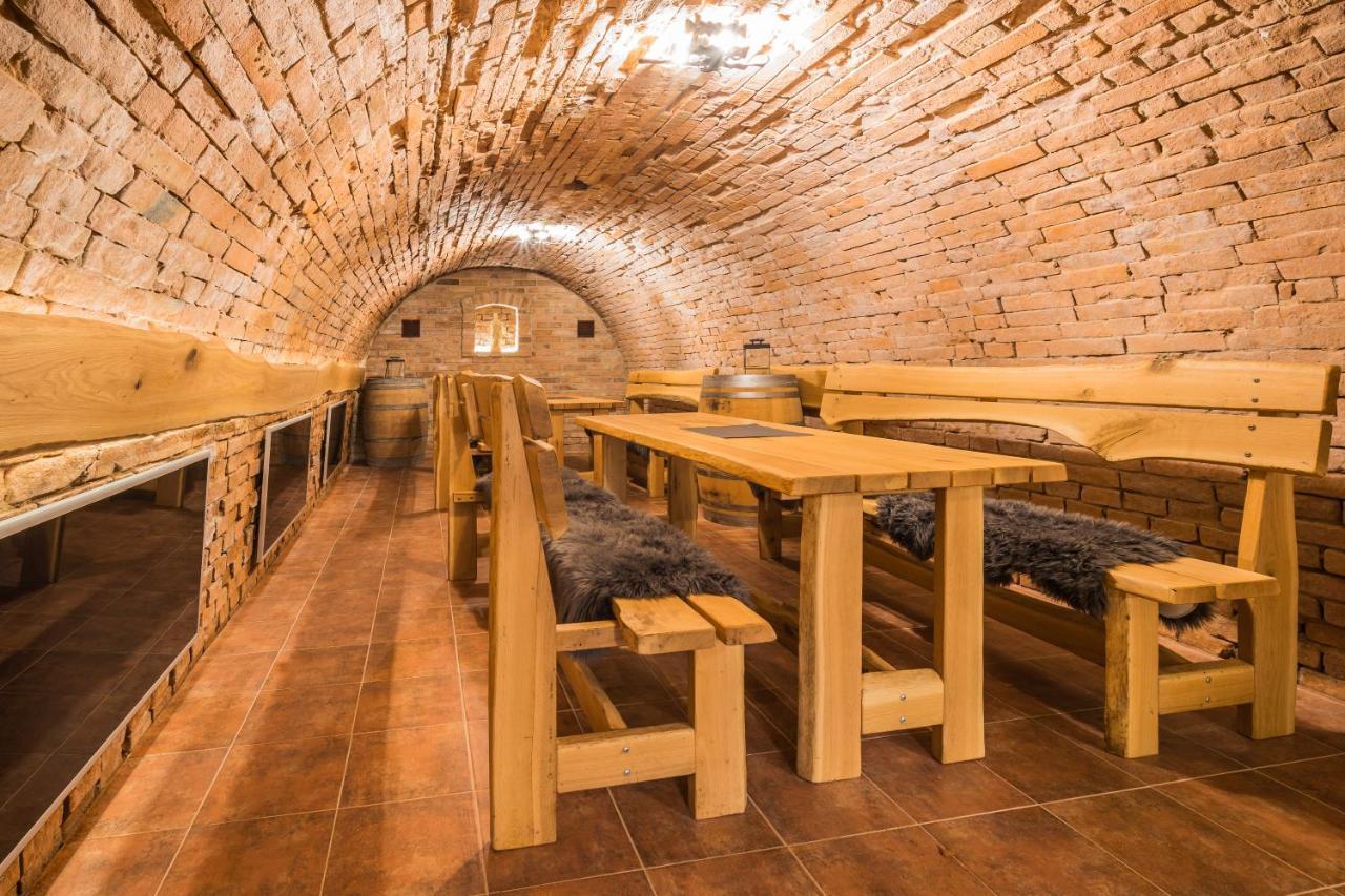 Vinný sklep Vinoza Velké Bílovice Velke Bilovice Exterior foto